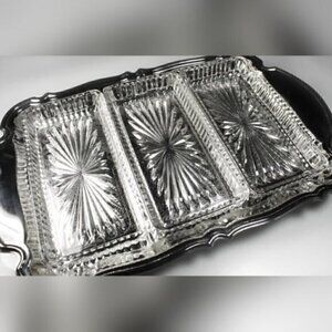 Vintage Oneida Chippendale Relish Tray – Silverplate w/ Glass Liner – New in Box